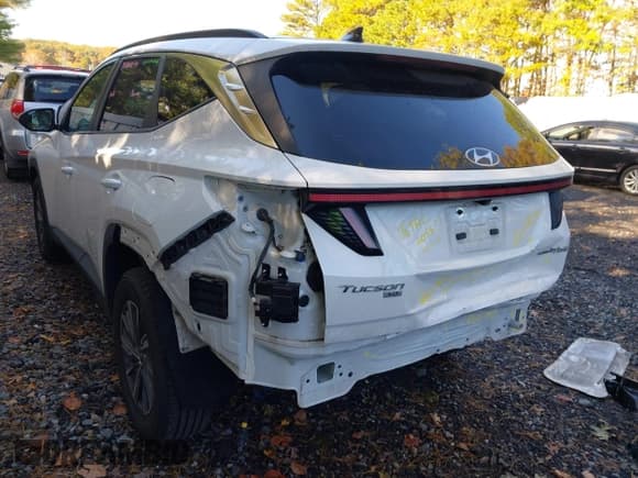 ✅ 2022 Hyundai Tucson Blue • VIN: KM8JBCA15NU024720 • Lot: 43510272. Wystawiony na IAAI z przebiegiem 52 234 mil. Bezpłatny archiwum sprzedaży aukcyjnych z USA i szczegółowy raport historii pojazdu na DreamBid. Zdjęcie 3.