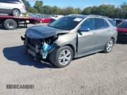 ✅ 2018 Chevrolet Equinox Premier • VIN: 3GNAXMEV9JS597694 • Lot: 43515511. Wystawiony na IAAI z przebiegiem 43 888 mil. Bezpłatny archiwum sprzedaży aukcyjnych z USA i szczegółowy raport historii pojazdu na DreamBid. Zdjęcie 20.