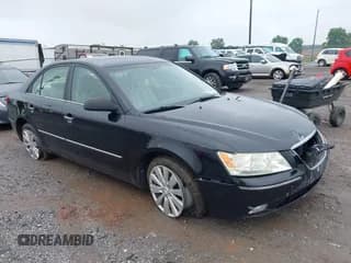 ✅ 2010 Hyundai Sonata Limited • VIN: 5NPEU4AF1AH590234 • Lot: 42274275. Listed on IAAI with 174,908 mi. Free auction sales archive from the USA and detailed vehicle history report at DreamBid. Image 1.