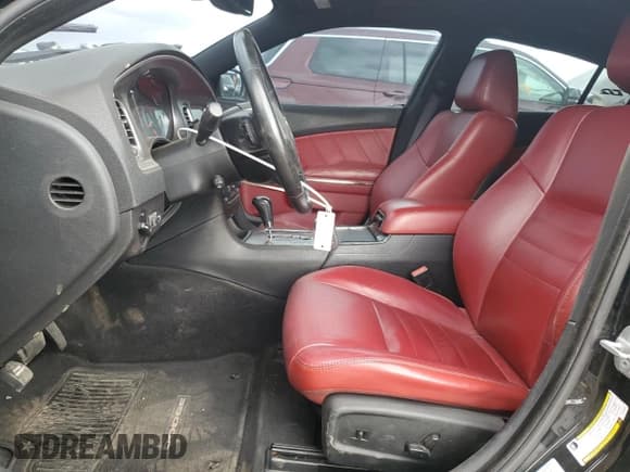 ✅ 2012 Dodge Charger Road/Track • VIN: 2C3CDXCT0CH126444 • Лот: 56752205. Опубликован ранее на Copart с пробегом 164 985 миль. Бесплатный доступ к архиву аукционных продаж из США и подробный отчёт об истории автомобиля на DreamBid. Изображение 7.