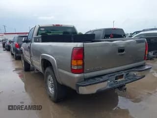 ✅ 2001 Chevrolet Silverado 2500 • VIN: 1GCGC24U61Z174960 • Lot: 42469027. Wystawiony na IAAI z przebiegiem 287 211 mil. Bezpłatny archiwum sprzedaży aukcyjnych z USA i szczegółowy raport historii pojazdu na DreamBid. Zdjęcie 3.