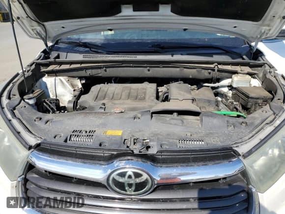 ✅ 2015 Toyota Highlander Limited • VIN: 5TDDKRFH3FS208750 • Lot: 87299735. Listed on Copart with 144,175 mi. Free auction sales archive from the USA and detailed vehicle history report at DreamBid. Image 12.