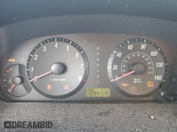 ✅ 2004 Hyundai Elantra GLS • VIN: KMHDN46D84U853907 • Lot: 41662235. Wystawiony na Copart z przebiegiem 109 411 mil. Bezpłatny archiwum sprzedaży aukcyjnych z USA i szczegółowy raport historii pojazdu na DreamBid. Zdjęcie 9.