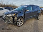 ✅ 2019 Ford Escape Titanium • VIN: 1FMCU9J98KUB22874 • Lot: 94294725. Wystawiony na Copart z przebiegiem 31 501 mil. Bezpłatny archiwum sprzedaży aukcyjnych z USA i szczegółowy raport historii pojazdu na DreamBid. Zdjęcie 1.
