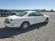 ✅ 1997 Buick Riviera • VIN: 1G4GD2215V4704078 • Lot: 68046785. Wystawiony na Copart z przebiegiem 147 455 mil. Bezpłatny archiwum sprzedaży aukcyjnych z USA i szczegółowy raport historii pojazdu na DreamBid. Zdjęcie 3.