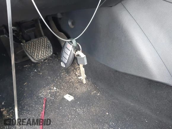 ✅ 2019 Nissan Sentra SV • VIN: 3N1AB7AP8KY429868 • Lot: 42534931. Listed on IAAI with 98,507 mi. Free auction sales archive from the USA and detailed vehicle history report at DreamBid. Image 11.