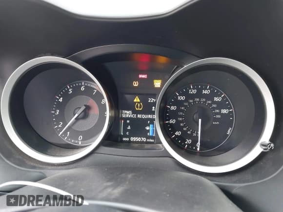 ✅ 2013 Mitsubishi Lancer Evolution GSR • VIN: JA32W8FV8DU012080 • Lot: 41379744. Wystawiony na IAAI z przebiegiem 95 070 mil. Bezpłatny archiwum sprzedaży aukcyjnych z USA i szczegółowy raport historii pojazdu na DreamBid. Zdjęcie 7.