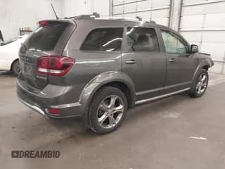 ✅ 2017 Dodge Journey Crossroad Plus • VIN: 3C4PDDGG7HT541655 • Lot: 43026511. Wystawiony na IAAI z przebiegiem 104 318 mil. Bezpłatny archiwum sprzedaży aukcyjnych z USA i szczegółowy raport historii pojazdu na DreamBid. Zdjęcie 4.