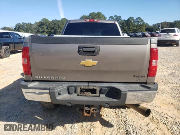 ✅ 2013 Chevrolet Silverado 2500HD LT • VIN: 1GC1KXC88DF213967 • Lot: 90948965. Listed on Copart with 170,863 mi. Free auction sales archive from the USA and detailed vehicle history report at DreamBid. Image 6.