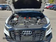 ✅ 2020 Audi SQ8 Premium Plus • VIN: WA1AWAF13LD022753 • Lot: 55786815. Wystawiony na Copart z przebiegiem 84 872 mil. Bezpłatny archiwum sprzedaży aukcyjnych z USA i szczegółowy raport historii pojazdu na DreamBid. Zdjęcie 8.