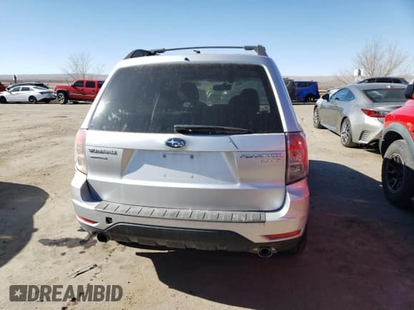 ✅ 2010 Subaru Forester X Limited • VIN: JF2SH6DC5AH776542 • Лот: 42062695. Опубликован ранее на Copart с пробегом Не указан. Бесплатный доступ к архиву аукционных продаж из США и подробный отчёт об истории автомобиля на DreamBid. Изображение 6.