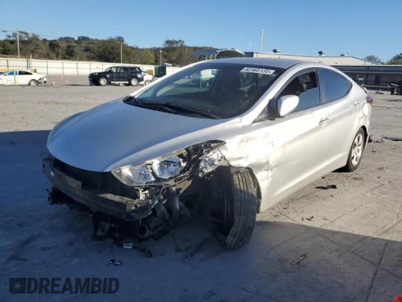 ✅ 2016 Hyundai Elantra SE • VIN: 5NPDH4AEXGH664119 • Lot: 82465135. Listed on Copart with 166,598 mi. Free auction sales archive from the USA and detailed vehicle history report at DreamBid. Image 1.