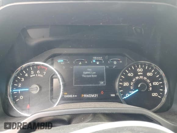 ✅ 2017 Ford F-150 XL • VIN: 1FTEW1EF4HFA58404 • Lot: 60305985. Wystawiony na Copart z przebiegiem 134 046 mil. Bezpłatny archiwum sprzedaży aukcyjnych z USA i szczegółowy raport historii pojazdu na DreamBid. Zdjęcie 9.