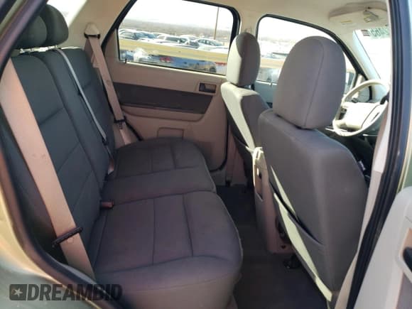 ✅ 2009 Ford Escape Hybrid • VIN: 1FMCU493X9KB92935 • Lot: 47422465. Listed on Copart with 130,226 mi. Free auction sales archive from the USA and detailed vehicle history report at DreamBid. Image 11.