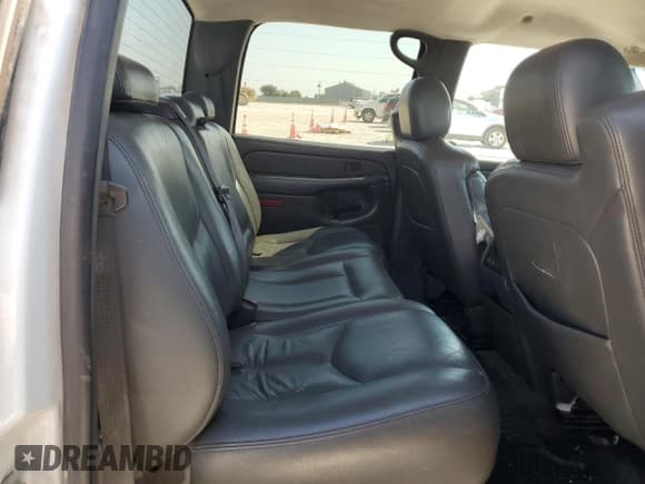 ✅ 2006 GMC Sierra 1500 SLE2 • VIN: 2GTEK13T361243617 • Lot: 74435624. Wystawiony na Copart z przebiegiem Nie podano. Bezpłatny archiwum sprzedaży aukcyjnych z USA i szczegółowy raport historii pojazdu na DreamBid. Zdjęcie 10.