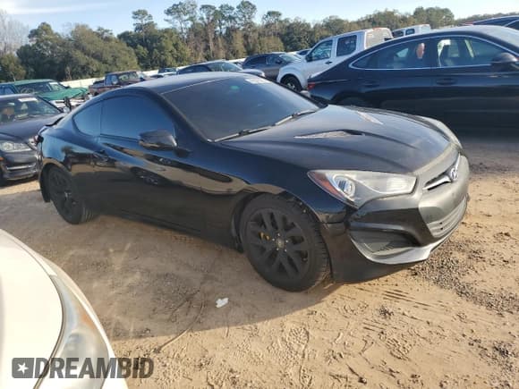 ✅ 2013 Hyundai Genesis Coupe Premium • VIN: KMHHT6KD3DU097802 • Lot: 41675925. Wystawiony na Copart z przebiegiem 82 796 mil. Bezpłatny archiwum sprzedaży aukcyjnych z USA i szczegółowy raport historii pojazdu na DreamBid. Zdjęcie 4.