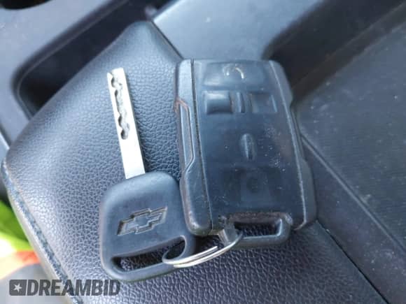 2014 Chevrolet Silverado 1500 LT z VIN 1GCRCREH9EZ321345, wystawiony jako IAAI lot #43542809 z przebiegiem 140 258 mil mil oraz . Historia ofert i sprzedaży dostępna na DreamBid. Obrazek 11.