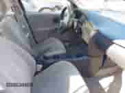 2002 Saturn SL z VIN 1G8ZF52852Z267004, wystawiony jako IAAI lot #41760974 z przebiegiem 228 165 mil mil oraz . Historia ofert i sprzedaży dostępna na DreamBid. Obrazek 5.