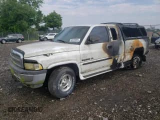 ✅ 1998 Dodge 1500 • VIN: 1B7HF13ZXWJ157507 • Лот: 60220805. Опубликован ранее на Copart с пробегом Не указан. Бесплатный доступ к архиву аукционных продаж из США и подробный отчёт об истории автомобиля на DreamBid. Изображение 1.