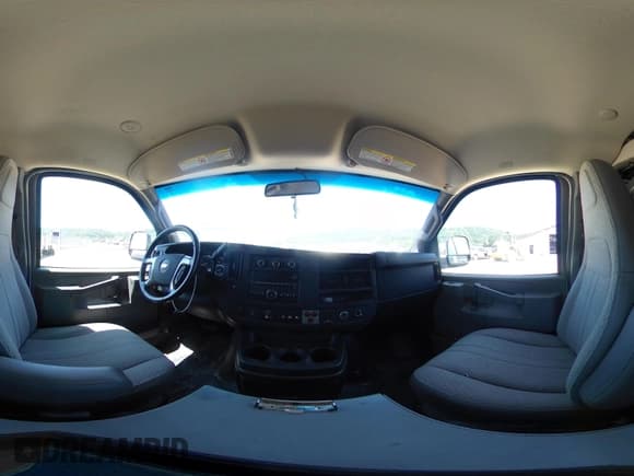 ✅ 2016 Chevrolet Express Cargo • VIN: 1GCWGAFF1G1297856 • Lot: 42540588. Listed on IAAI with 170,515 mi. Free auction sales archive from the USA and detailed vehicle history report at DreamBid. Image 18.