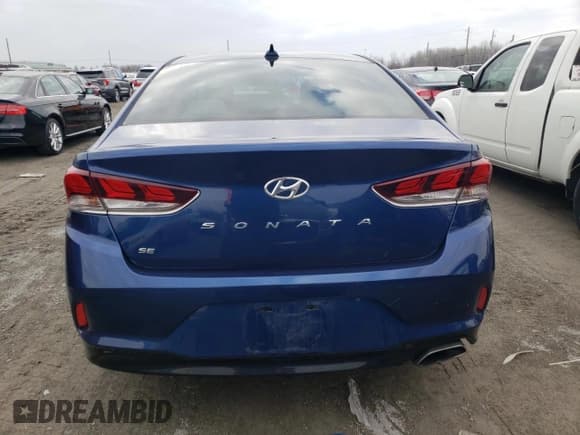 ✅ 2018 Hyundai Sonata SE • VIN: 5NPE24AF1JH723239 • Лот: 45373763. Опубликован ранее на Copart с пробегом 52 717 миль. Бесплатный доступ к архиву аукционных продаж из США и подробный отчёт об истории автомобиля на DreamBid. Изображение 6.