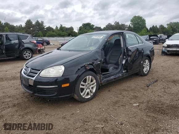 ✅ 2007 Volkswagen Jetta Wolfsburg Edition • VIN: 3VWEF81K27M058036 • Лот: 57813345. Опубликован ранее на Copart с пробегом 73 404 миль. Бесплатный доступ к архиву аукционных продаж из США и подробный отчёт об истории автомобиля на DreamBid. Изображение 1.