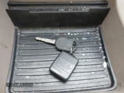 ✅ 2005 Ford Explorer XLT • VIN: 1FMZU73K95UB75280 • Lot: 42315917. Wystawiony na IAAI z przebiegiem 185 449 mil. Bezpłatny archiwum sprzedaży aukcyjnych z USA i szczegółowy raport historii pojazdu na DreamBid. Zdjęcie 11.