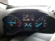 ✅ 2017 Ford Escape SE • VIN: 1FMCU9G93HUD78503 • Lot: 55392495. Wystawiony na Copart z przebiegiem 137 170 mil. Bezpłatny archiwum sprzedaży aukcyjnych z USA i szczegółowy raport historii pojazdu na DreamBid. Zdjęcie 9.