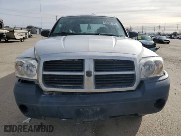 2007 Dodge Dakota ST with VIN 1D7HW28K27S250766, listed as a Copart auction lot 82396164 with Not provided miles and Salvage title. Bid and sale history available at DreamBid. Image 5.