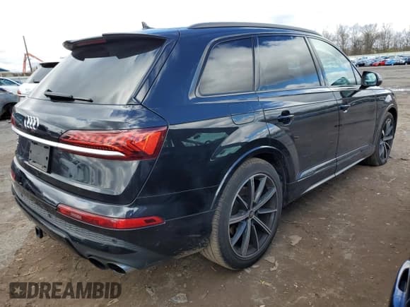 ✅ 2021 Audi SQ7 Premium Plus • VIN: WA1AWBF79MD010635 • Лот: 49378964. Опубликован ранее на Copart с пробегом 31 605 миль. Бесплатный доступ к архиву аукционных продаж из США и подробный отчёт об истории автомобиля на DreamBid. Изображение 3.
