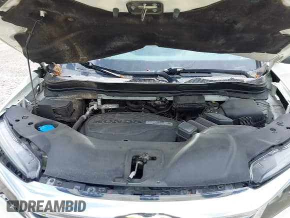 ✅ 2019 Honda Pilot EX-L • VIN: 5FNYF6H49KB067552 • Lot: 42718497. Listed on IAAI with 75,483 mi. Free auction sales archive from the USA and detailed vehicle history report at DreamBid. Image 10.