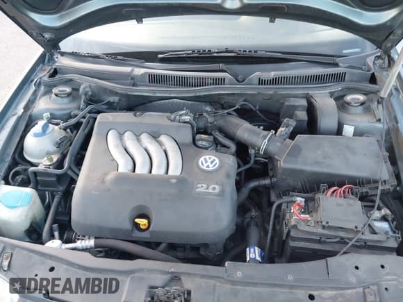 ✅ 2003 Volkswagen Jetta GL • VIN: 3VWRK69M93M194942 • Lot: 43804004. Wystawiony na IAAI z przebiegiem 98 397 mil. Bezpłatny archiwum sprzedaży aukcyjnych z USA i szczegółowy raport historii pojazdu na DreamBid. Zdjęcie 10.