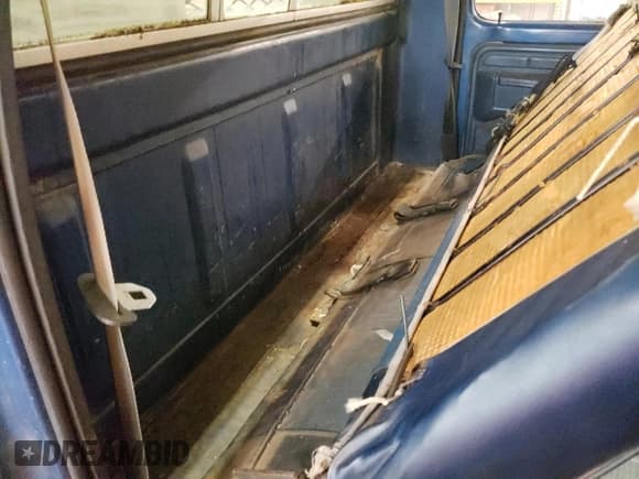 ✅ 1978 Ford F-150 • VIN: F14BLBG3054 • Lot: 51540845. Listed on Copart with 21,560 mi. Free auction sales archive from the USA and detailed vehicle history report at DreamBid. Image 10.