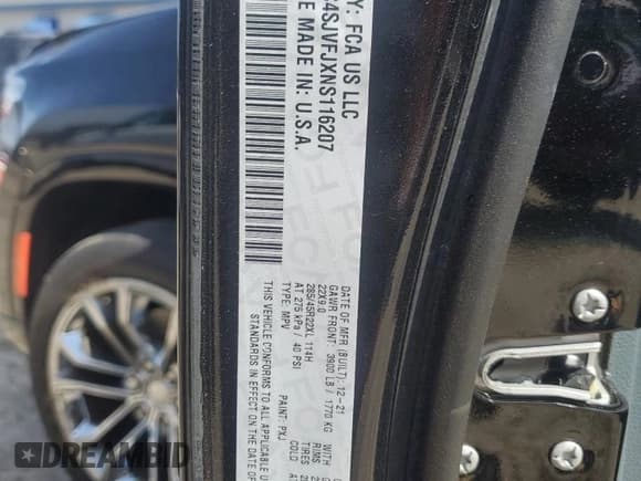 ✅ 2022 Jeep Grand Wagoneer Series II • VIN: 1C4SJVFJXNS116207 • Lot: 44948945. Wystawiony na Copart z przebiegiem 26 382 mil. Bezpłatny archiwum sprzedaży aukcyjnych z USA i szczegółowy raport historii pojazdu na DreamBid. Zdjęcie 13.