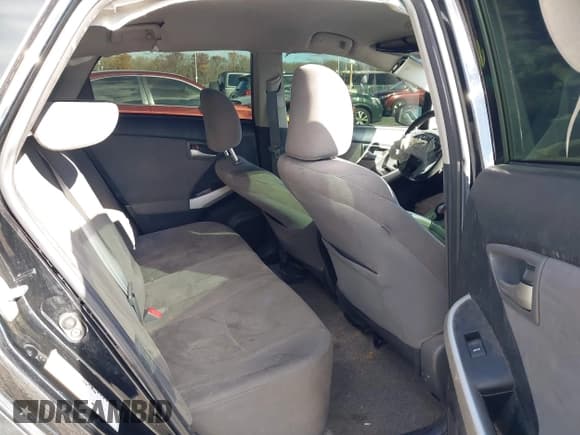 ✅ 2015 Toyota Prius Two • VIN: JTDKN3DU5F0416742 • Lot: 43709136. Listed on IAAI with 332,873 mi. Free auction sales archive from the USA and detailed vehicle history report at DreamBid. Image 8.