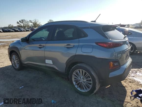 ✅ 2021 Hyundai Kona SEL • VIN: KM8K22AA3MU703754 • Лот: 67306454. Опубликован ранее на Copart с пробегом 5 602 миль. Бесплатный доступ к архиву аукционных продаж из США и подробный отчёт об истории автомобиля на DreamBid. Изображение 2.