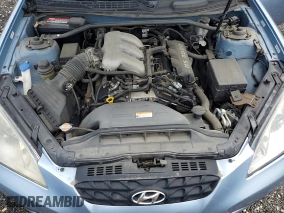 ✅ 2011 Hyundai Genesis Coupe Track • VIN: KMHHU6KH7BU055775 • Lot: 63254515. Wystawiony na Copart z przebiegiem 120 323 mil. Bezpłatny archiwum sprzedaży aukcyjnych z USA i szczegółowy raport historii pojazdu na DreamBid. Zdjęcie 11.