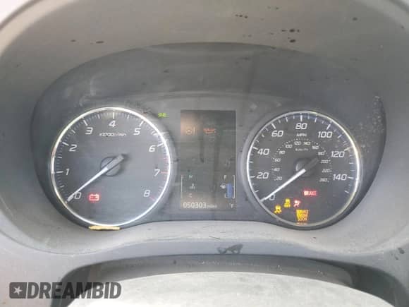 2018 Mitsubishi Outlander SE with VIN JA4AD3A30JZ022137, listed as a Copart auction lot 84655505 with 50,303 mi miles and Salvage title. Bid and sale history available at DreamBid. Image 9.