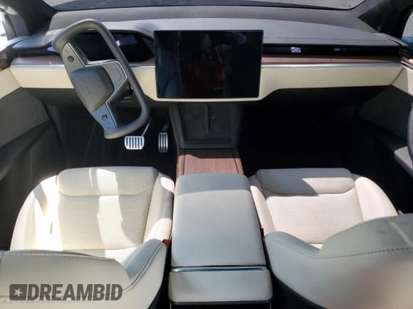 ✅ 2022 Tesla Model X • VIN: 7SAXCDE53NF337002 • Lot: 70912525. Wystawiony na Copart z przebiegiem Nie podano. Bezpłatny archiwum sprzedaży aukcyjnych z USA i szczegółowy raport historii pojazdu na DreamBid. Zdjęcie 8.