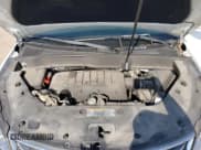 ✅ 2016 Chevrolet Traverse LT • VIN: 1GNKRGKD6GJ324184 • Lot: 69051974. Wystawiony na Copart z przebiegiem 96 387 mil. Bezpłatny archiwum sprzedaży aukcyjnych z USA i szczegółowy raport historii pojazdu na DreamBid. Zdjęcie 12.