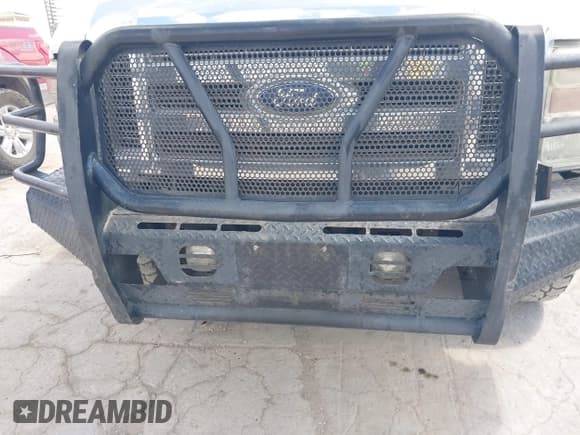 ✅ 2008 Ford F-250 XL • VIN: 1FTSW21R68ED19238 • Lot: 42953789. Listed on IAAI with 281,511 mi. Free auction sales archive from the USA and detailed vehicle history report at DreamBid. Image 6.