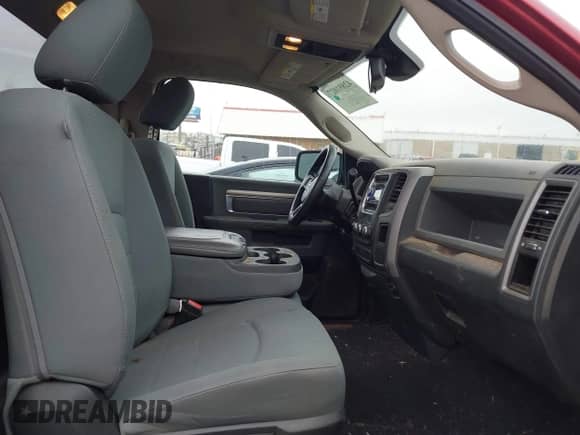 2013 Ram 1500 Express z VIN 3C6JR6ATXDG572482, wystawiony jako IAAI lot #42891027 z przebiegiem 144 622 mil mil oraz . Historia ofert i sprzedaży dostępna na DreamBid. Obrazek 8.