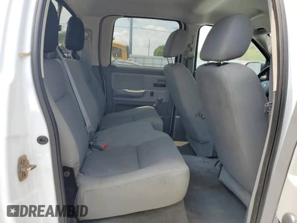 ✅ 2006 Dodge Dakota ST • VIN: 1D7HE28N36S643753 • Лот: 57858165. Размещён на Copart с пробегом 117 371 миль миль. Получите бесплатный доступ к архиву аукционных продаж из США и посмотрите подробный отчёт об истории автомобиля на DreamBid. Изображение 10.