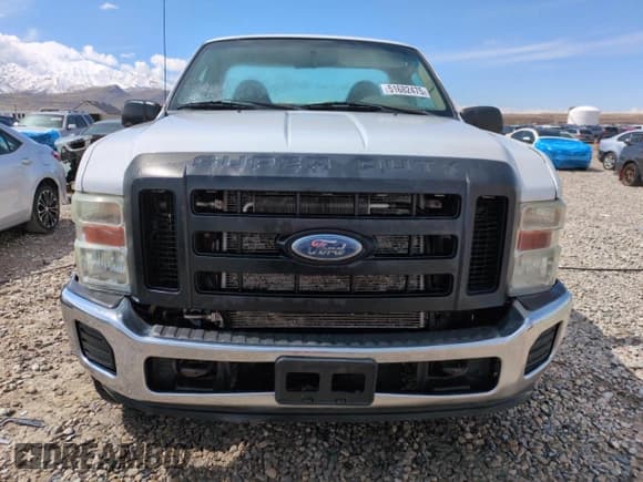 ✅ 2008 Ford F-250 XL • VIN: 1FTNF21588EB44260 • Lot: 51682475. Listed on Copart with 189,735 mi. Free auction sales archive from the USA and detailed vehicle history report at DreamBid. Image 5.