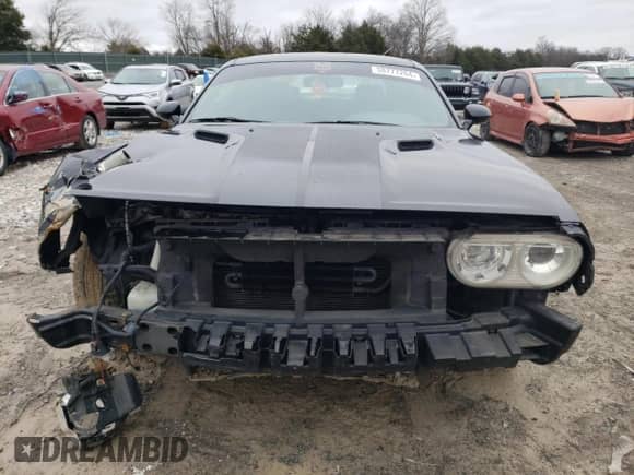 2008 Dodge Challenger SRT-8 z VIN 2B3LJ74W78H301536, wystawiony jako Copart lot #38777264 z przebiegiem Nie podano mil oraz Szkoda całkowita • Salvage title. Historia ofert i sprzedaży dostępna na DreamBid. Obrazek 5.