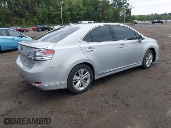 ✅ 2011 Lexus HS 250h • VIN: JTHBB1BA0B2044083 • Lot: 43321808. Listed on IAAI with 231,202 mi. Free auction sales archive from the USA and detailed vehicle history report at DreamBid. Image 4.