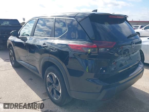 ✅ 2025 Nissan Rogue SV • VIN: 5N1BT3BB8SC800672 • Lot: 43704354. Listed on IAAI with 27,300 mi. Free auction sales archive from the USA and detailed vehicle history report at DreamBid. Image 3.