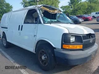 ✅ 2009 Chevrolet Express Cargo • VIN: 1GCFG15XX91177373 • Lot: 42944482. Listed on IAAI with Not provided. Free auction sales archive from the USA and detailed vehicle history report at DreamBid. Image 1.