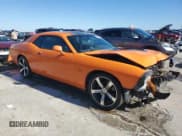 ✅ 2014 Dodge Challenger R/T 100th Anniversary Appearance • VIN: 2C3CDYBT8EH254148 • Lot: 80503384. Wystawiony na Copart z przebiegiem 178 674 mil. Bezpłatny archiwum sprzedaży aukcyjnych z USA i szczegółowy raport historii pojazdu na DreamBid. Zdjęcie 4.