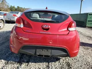 ✅ 2013 Hyundai Veloster w/Black Int • VIN: KMHTC6AD8DU087455 • Lot: 81977934. Wystawiony na Copart z przebiegiem 87 855 mil. Bezpłatny archiwum sprzedaży aukcyjnych z USA i szczegółowy raport historii pojazdu na DreamBid. Zdjęcie 6.